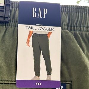 Gap Men’s XXL Olive Green Joggers